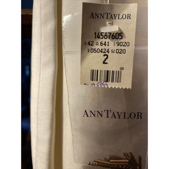 ANN TAYLOR Women's 100% Silk Pencil Skirt Solid Ivory Beaded 2 NWT - Picture 4 of 5